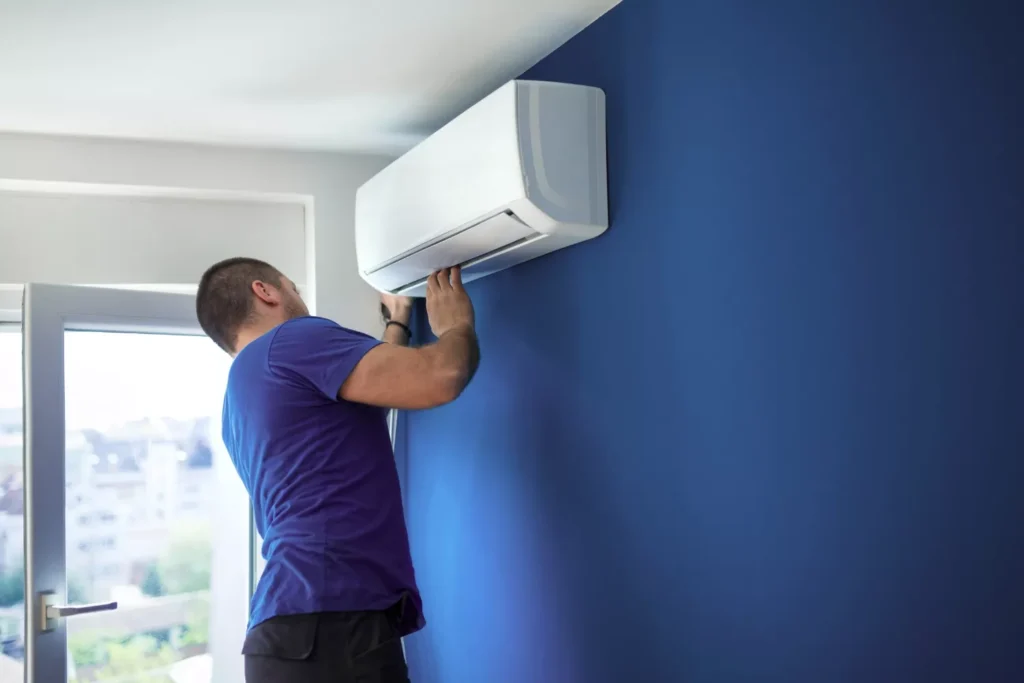 Professional technician providing best AC repair services in Abu Dhabi